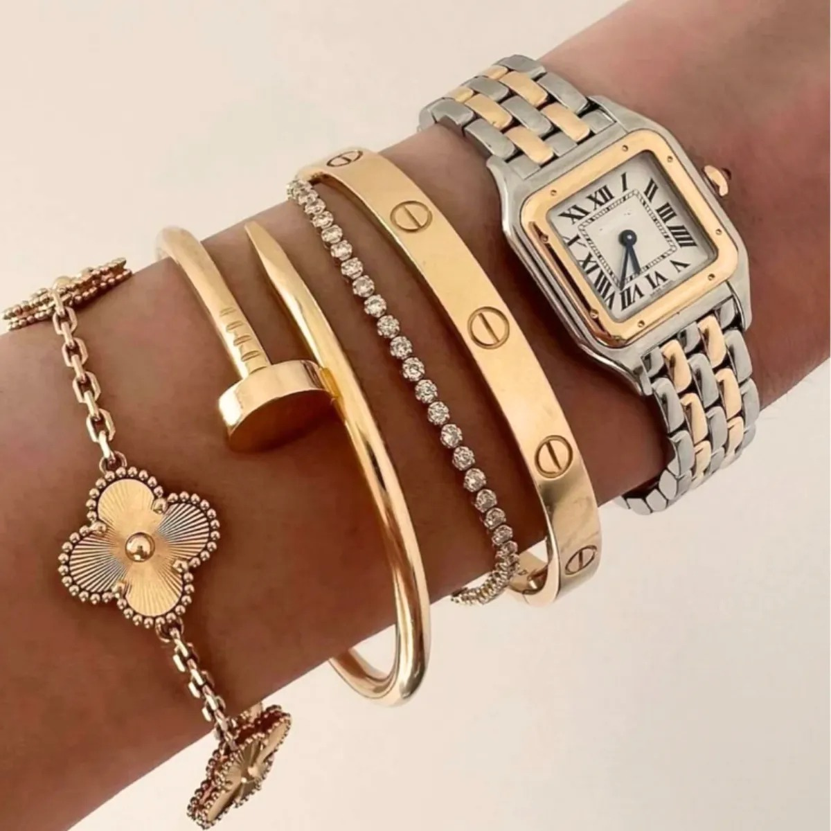 Conjunto Kit 3 Braceletes Aço Inox Trevo Love Prego Banho de Ouro 18k