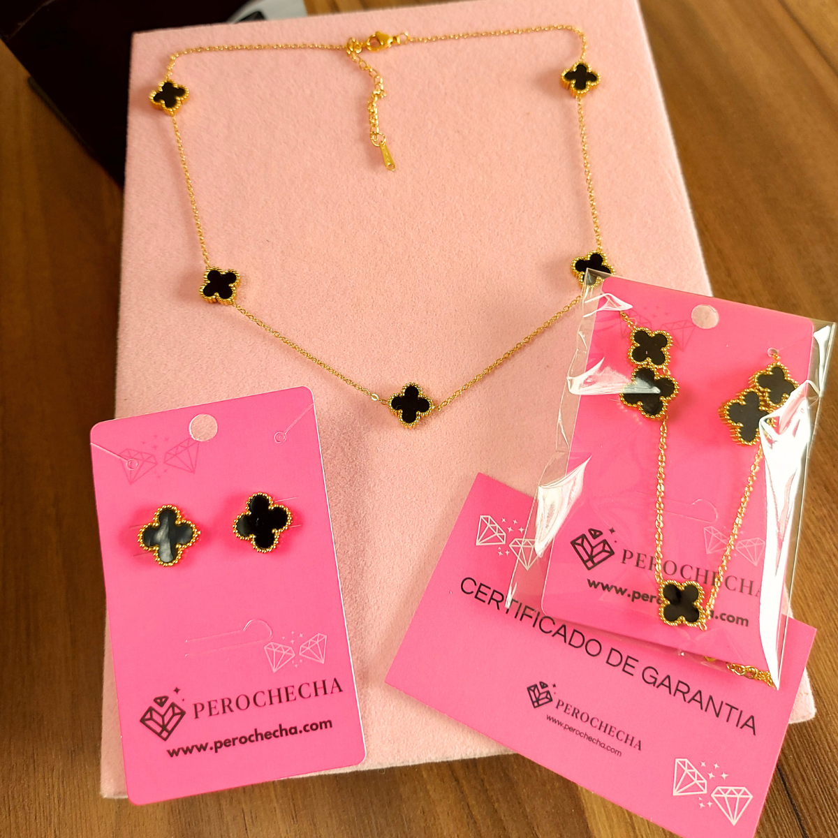 Colar Choker Pulseira Brincos Trevo Virgínia Banho Ouro 18k Preto Ônix Dourado