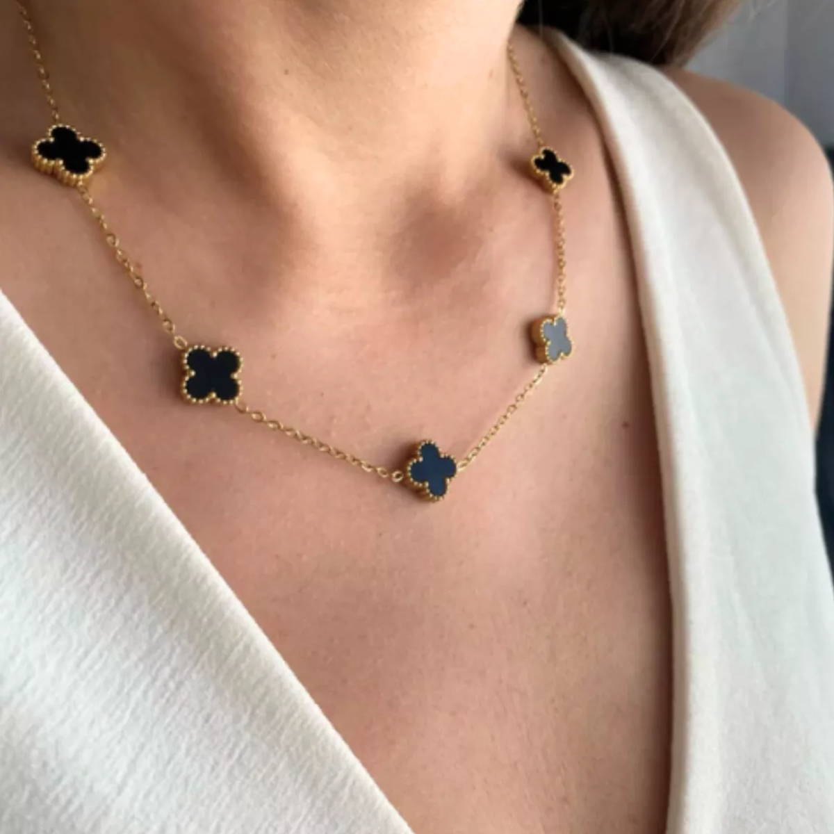 Colar Choker Pulseira Brincos Trevo Virgínia Banho Ouro 18k Preto Ônix Dourado